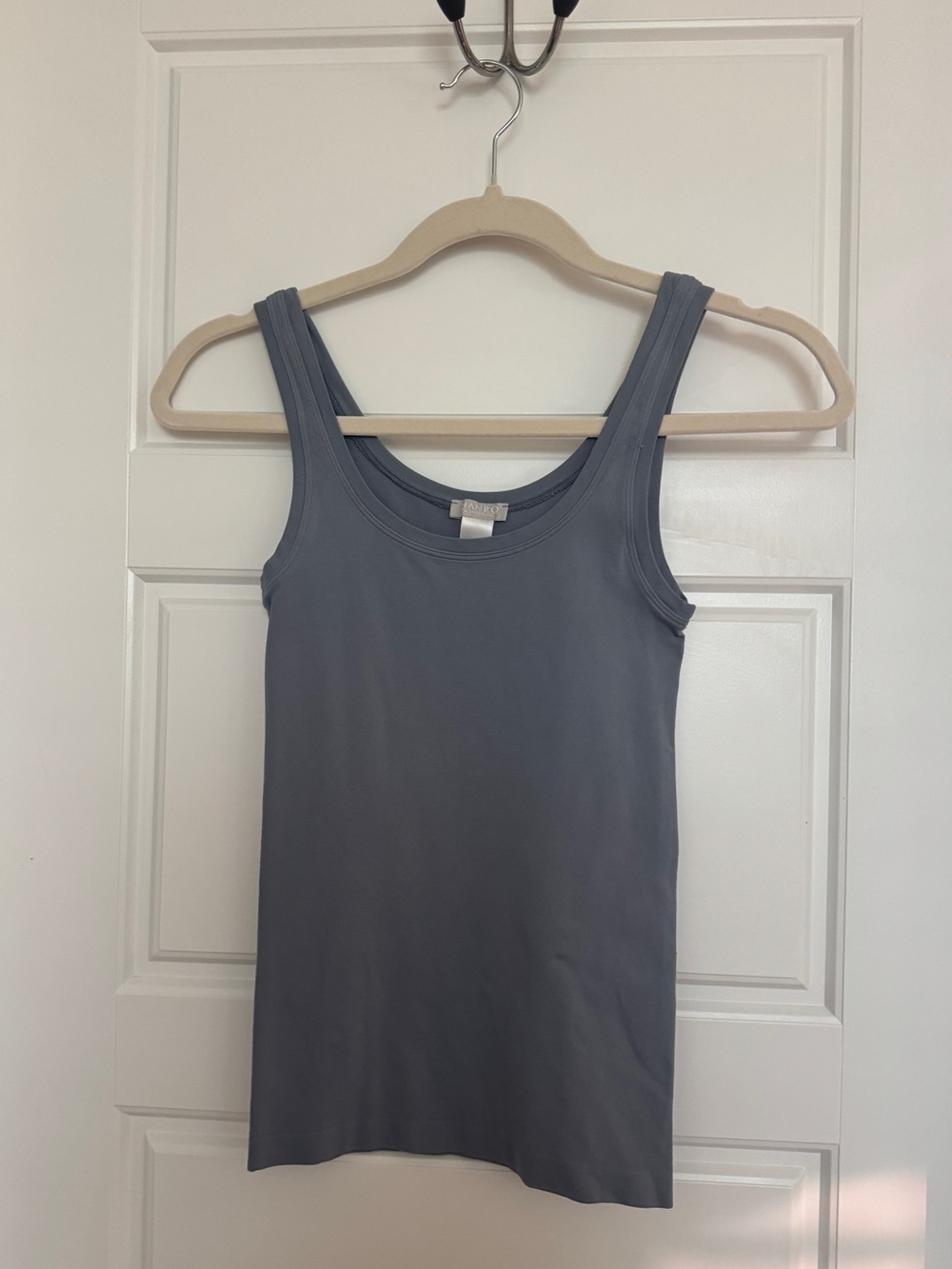 Hanro of Switzerland Camisole Tank Seamless Stretch Polyamide Womens Small